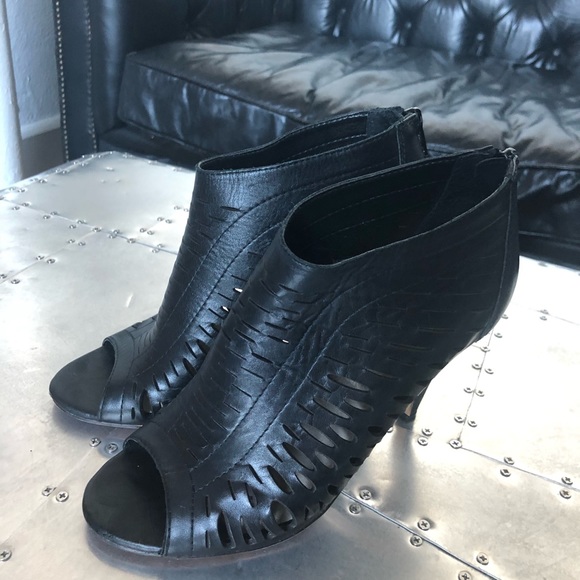 Aldo Heels - Picture 3 of 5